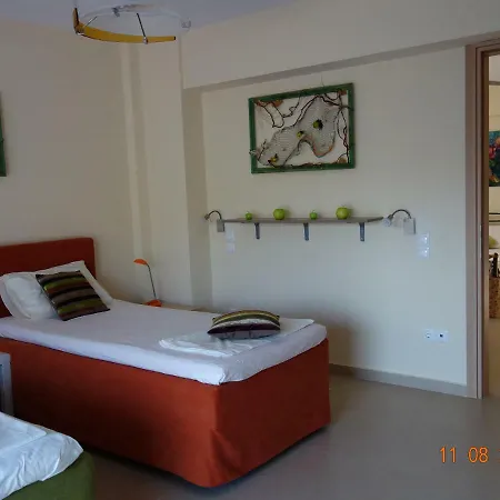 Апартаменты Modern Near The Sea Lake *